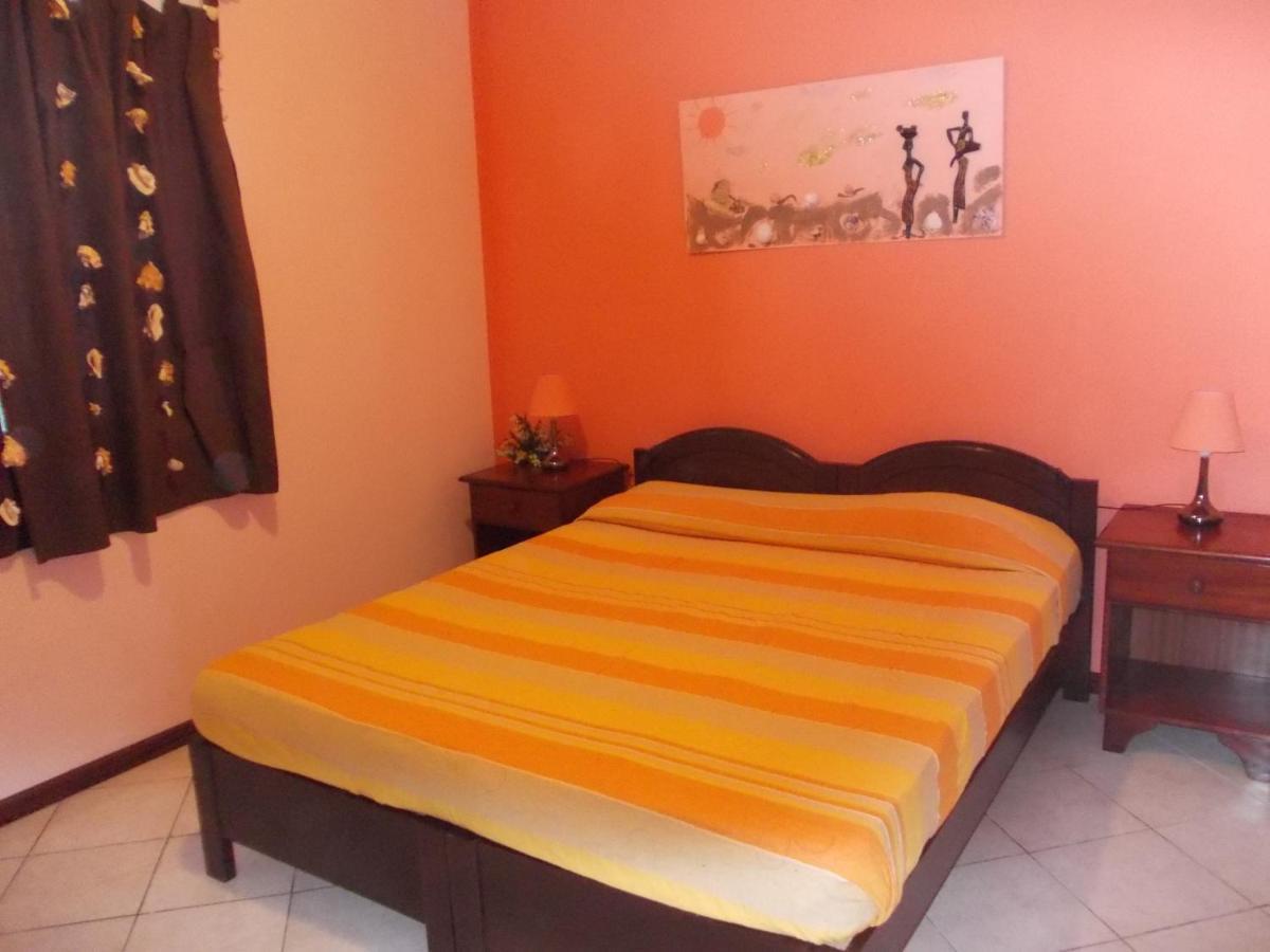 Casa Comba Panzió Mindelo Kültér fotó